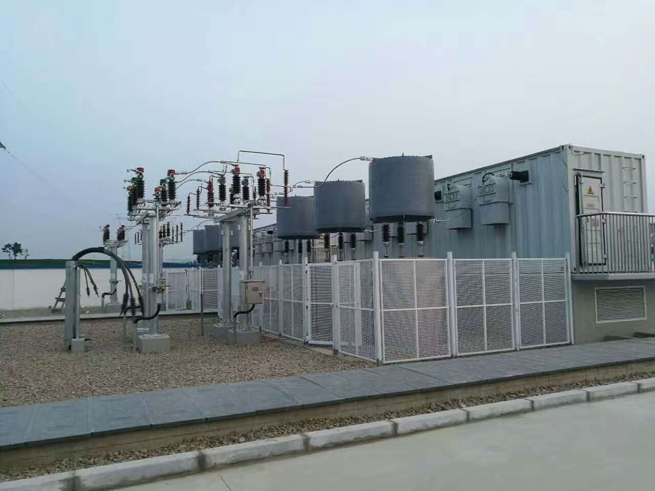 Sinopak 11kV Outdoor Air Cooled STATCOM for Traction Transformer