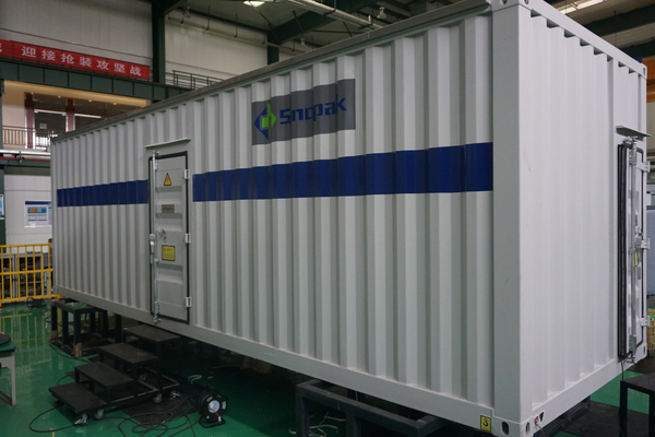 news_main_image_10kV-outdoor-air-cooled-STATCOM-for-Solar-Farm5260606565513906252.jpg